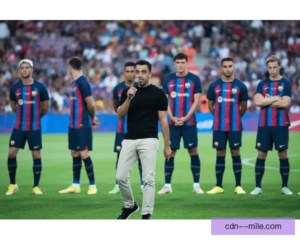 吉鲁对阵巴萨表现透视意甲整体回暖的欧洲赛场信号解读